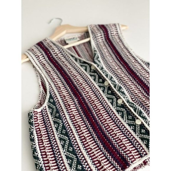 Vintage Northern Reflections Knit Sweater Vest | Bohemian Nordic Peruvian Vest - Picture 4 of 10